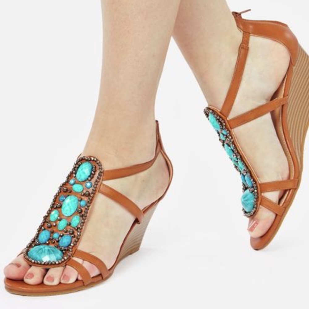 💕SOLD💕JustFab Daniela Wedged Sandals - Picture 1 of 8
